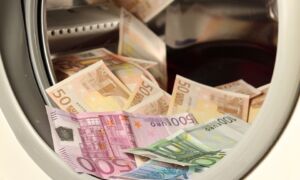 214520 money 1050403 960 720