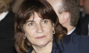 21765 Ploumen
