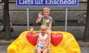 225697 liefs uit