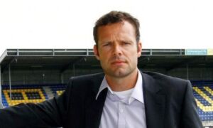 227067 30528 gerald van den belt 1 1