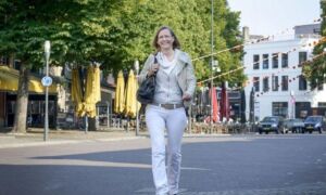227487 Marijke van Hees 1