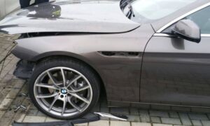235407 Gestolen auto onderdelen