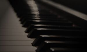 236267 piano 4