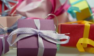 237682 gift 444519 960 720