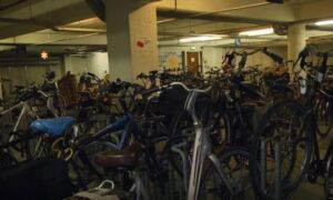 239661 fietsenstalling 1