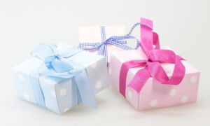 242595 gift 548296 960 720