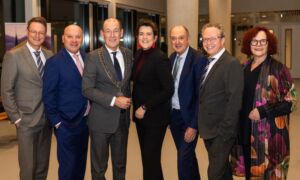 251013 college van B en W Hengelo