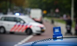 258076 politie 7