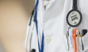 259572 doctor 563428 640