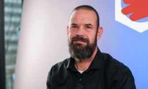 260112 frank peters 5 Pro Hengelo logo 1 TWENTE