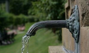 274657 fountain 2152985 640