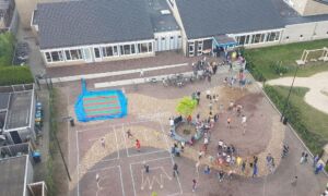 275396 bothoven1