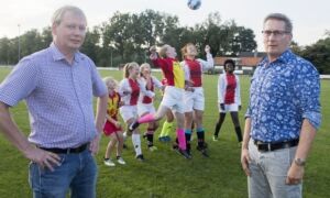288440 meidenteams samen