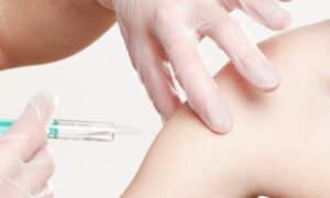 301286 vaccination 2722937 640