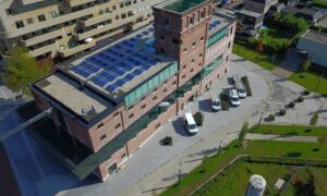 304657 balengebouwboven