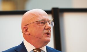 30805 Anton Schaaf