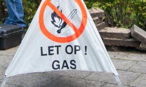 32048 gaslek in rotterdam aanrijding met verdeelstation