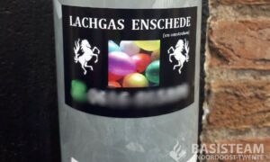 323473 lachgas
