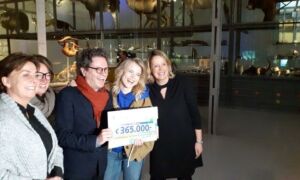 323702 cheque twentsewelle