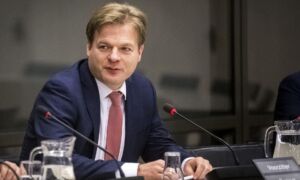 335893 Pieter Omtzigt