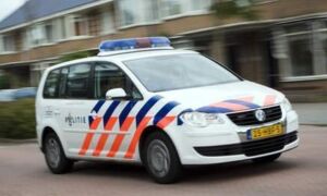 336679 politieauto 30