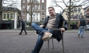 348810 laurensvandervelde