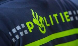 350545 politielogo op jas 1