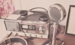 351269 microphone 2627991 1920