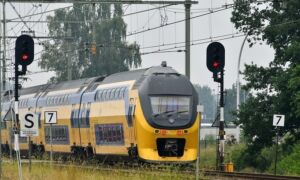 357938 trein 22