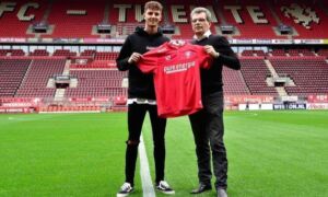365006 FC Twente 4