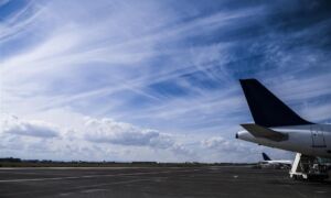 367148 airplane 839053 1920