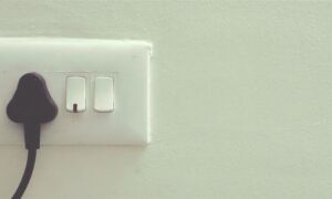 368859 plug 932872 1920