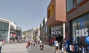 20231018 Vero Moda op Van Heekplein wordt Pull&Bear Google Maps