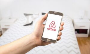 373371 airbnb 2384737 1920