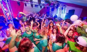 382029 download 21 1