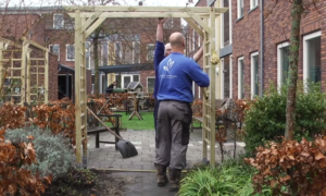 404835 still uit video belevingstuin Aveleijn