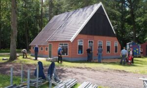 422685 toneeldevriendschap