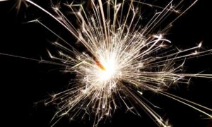 445729 sparkler 84715 1920