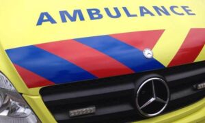 445899 429338 428370 426948 ambulance NIEUW 2 49 1