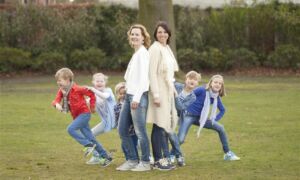 45278 Profielfoto Nicole en Wencke met kinderen