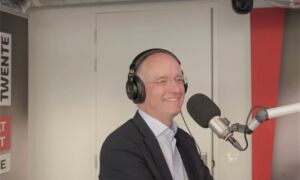 457432 Onno Van Veldhuizen