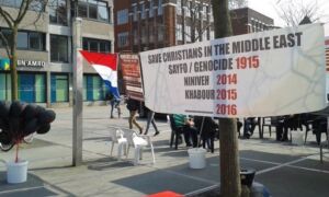 47223 protest op stationsplein