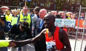 48710 Cheruyiot winnaar
