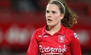 49507 700x Worm Siri 2011 03 23 FC Twente kopie