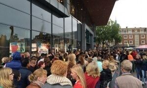 51493 22073 primark enschede drukte 300x225