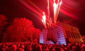 20251214 Enschede Lights Up Afsluiting Enschede 700 Villa