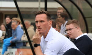 SVZW trainer Frank Eeftink