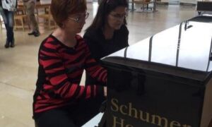 77209 piano stadskantoor