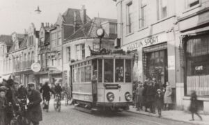 82256 foto tram enschede
