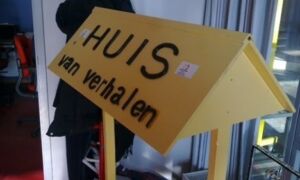 82427 huis van verhalen